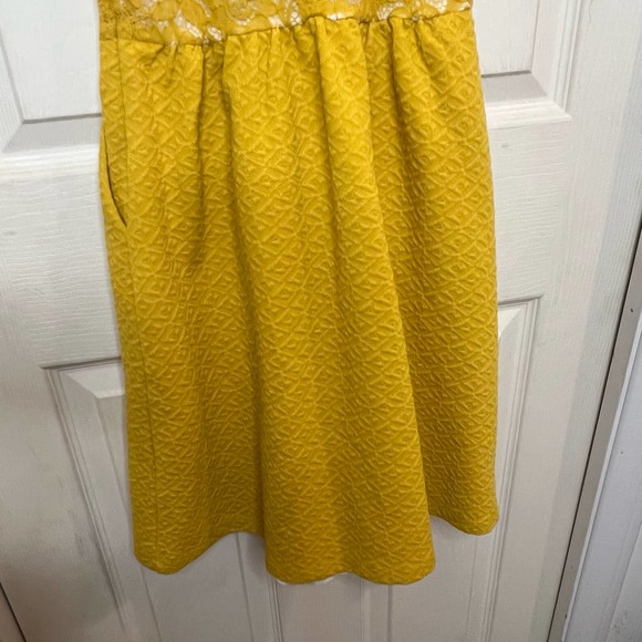 Anthropologie Maeve Vera Lace Mustard Yellow Dress Size Xsmall - Picture 11 of 12